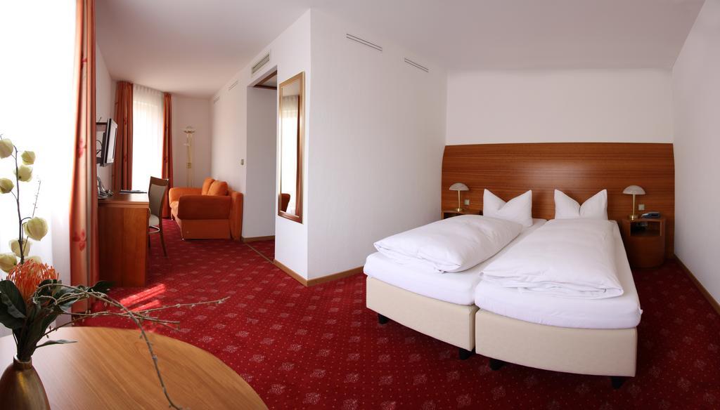 Hotel Zur Pfalz Kandel Rom bilde
